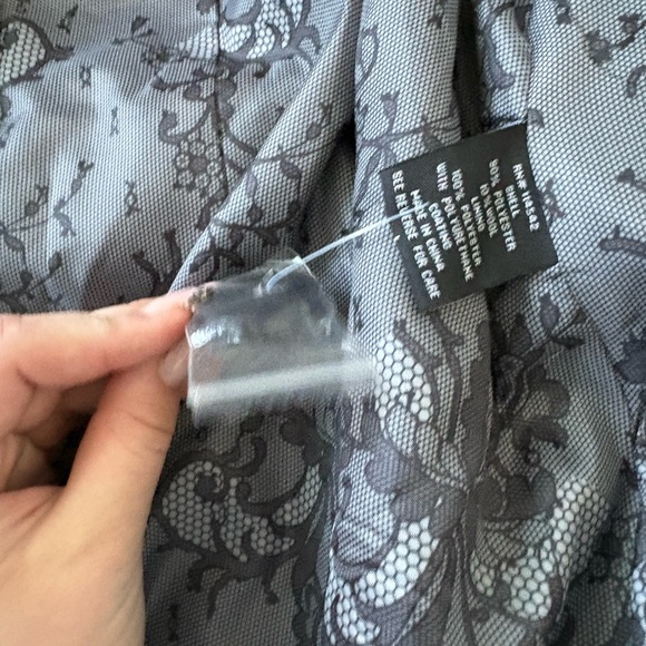 Jou Jou Elegant Black Coat - Picture 4 of 4